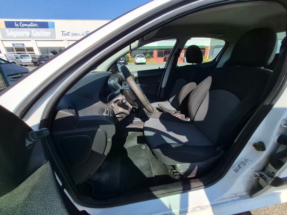 Peugeot 206 1.4 75 STYLE