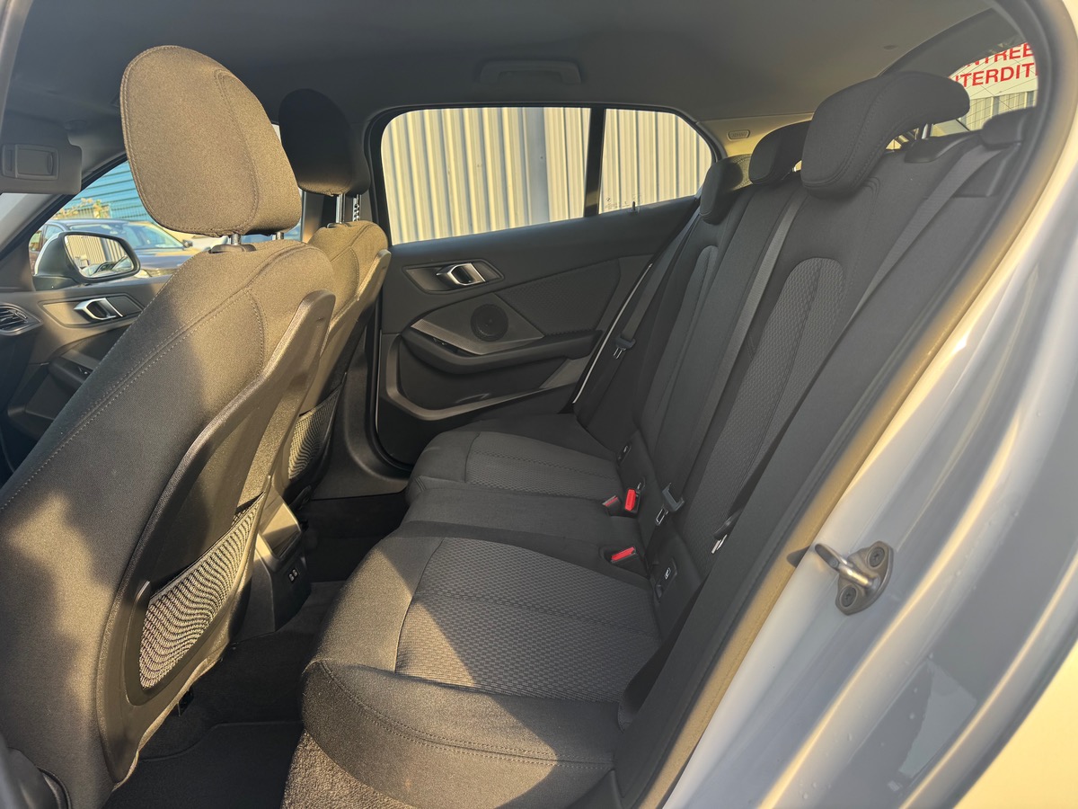 Bmw Série 1 116 i BUSINESS DGK7 1ERE MAIN / TVA RECUPERABLE