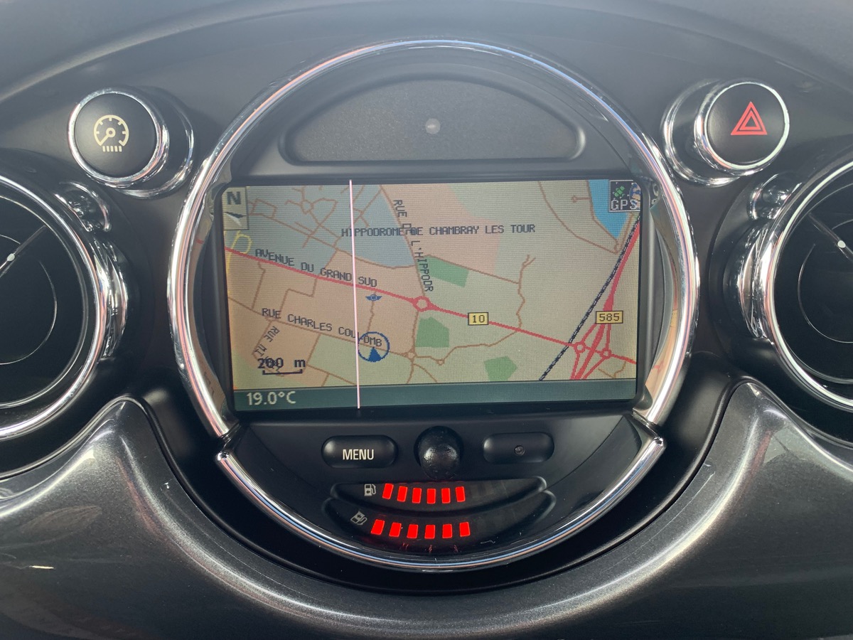 Mini Cooper 112 ch | GPS | Boite automatique | Sellerie cuir | Radar de recul | Régulateur vitesse