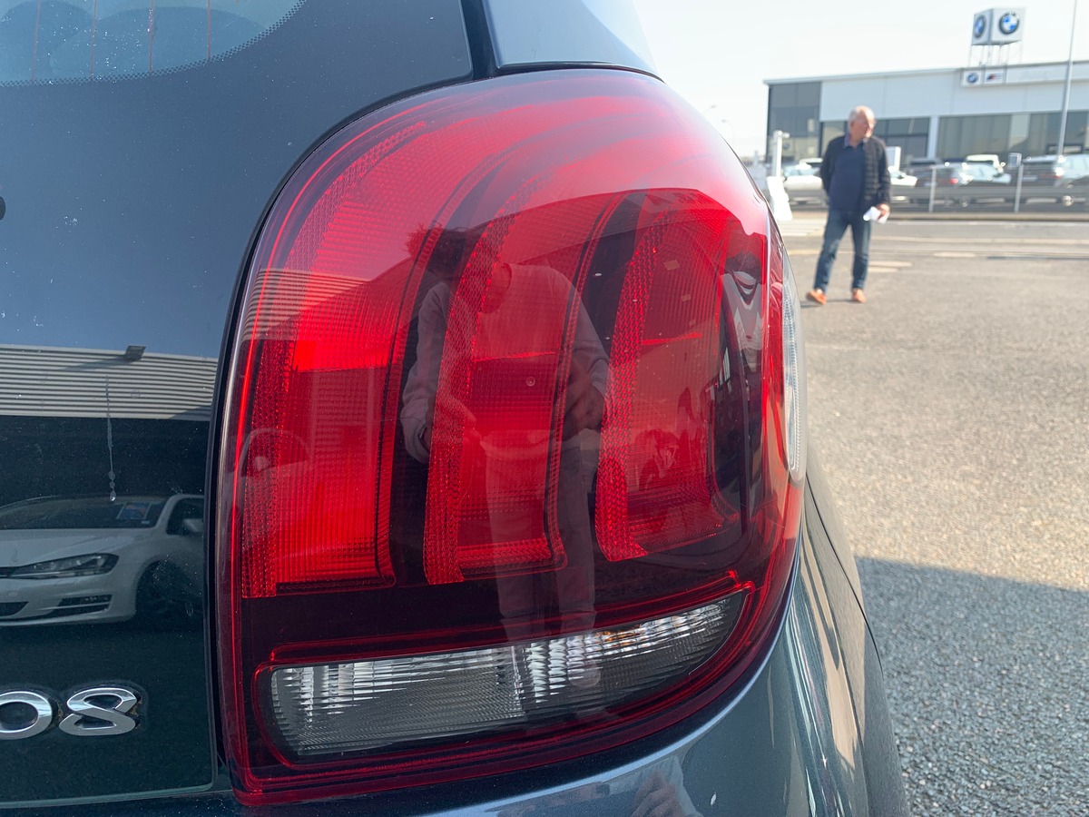 Peugeot 108 70 chevaux | Climatisation | 5 Portes | Bluetooth