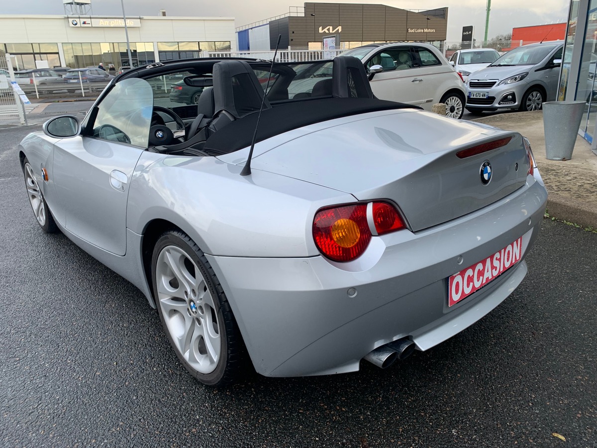 Bmw Z4 231 ch | 3.0L | Roadster | Cuir | GPS | Radar de recul | Climatisation | Pack Nord