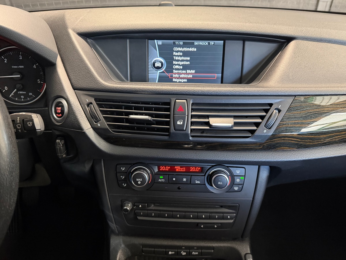 Bmw X1 E84 xdrive18 2.0 143 CV / 1er Main / GPS / Radar de stationnement Av / Ar