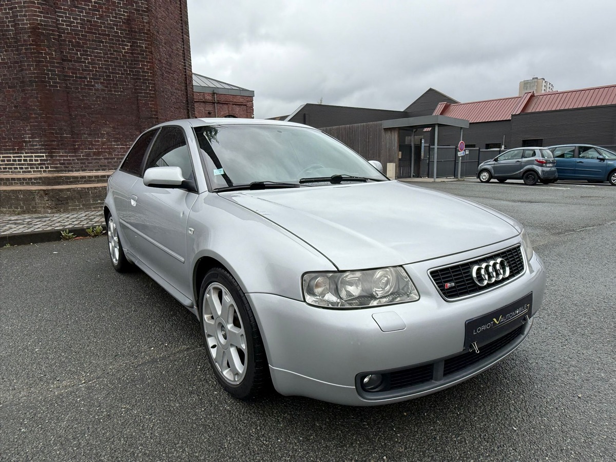 Audi S3 8L QUATTRO 210 1.8T