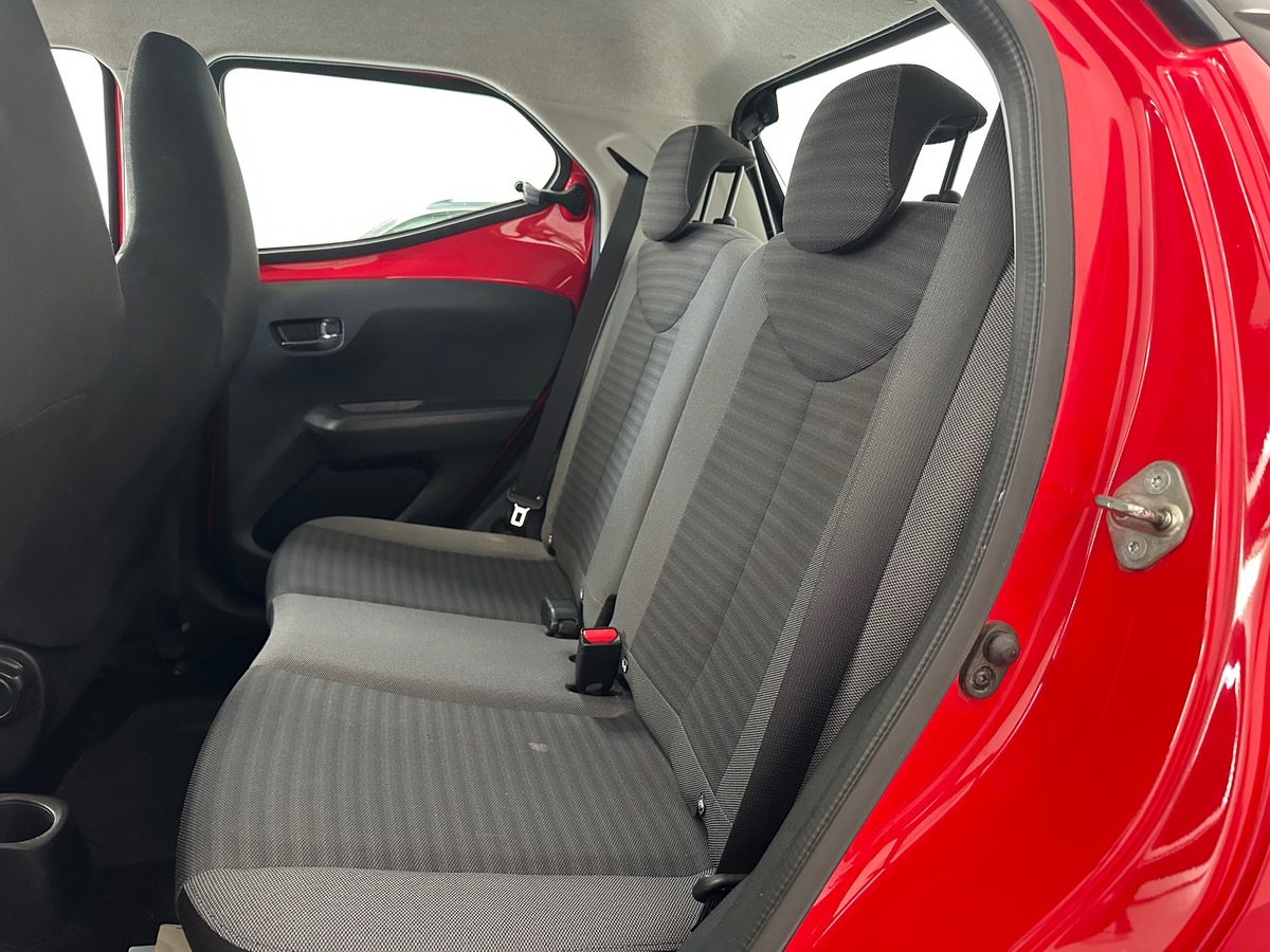 Toyota Aygo 1.0 VVT-i 72ch x-play 3P MY19