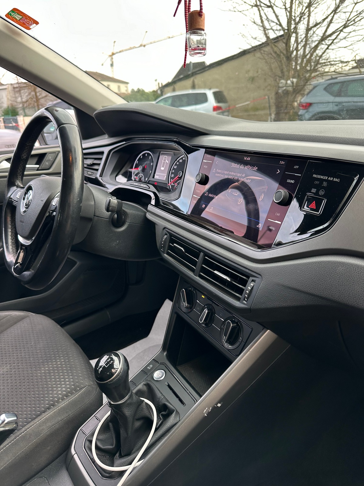Volkswagen Polo 1.0 TSI 75cv - Confortline - Carplay - Caméra