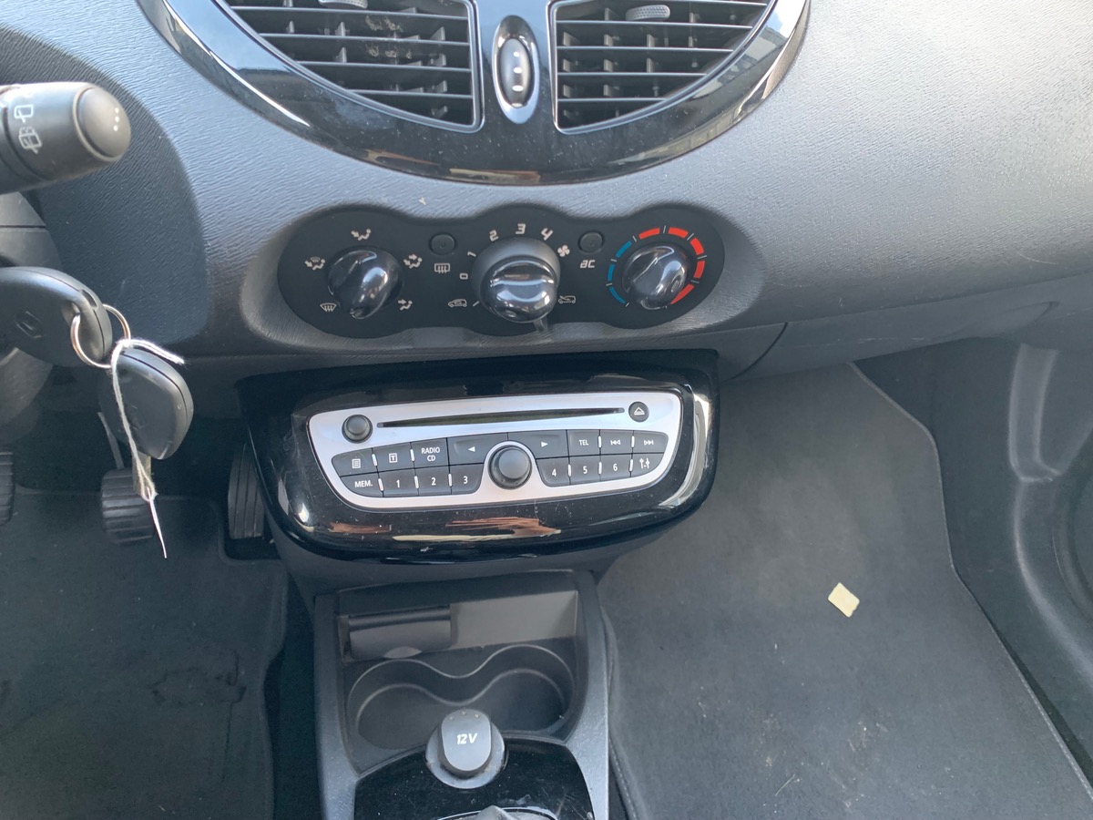 RENAULT Twingo 75 ch | Climatisation