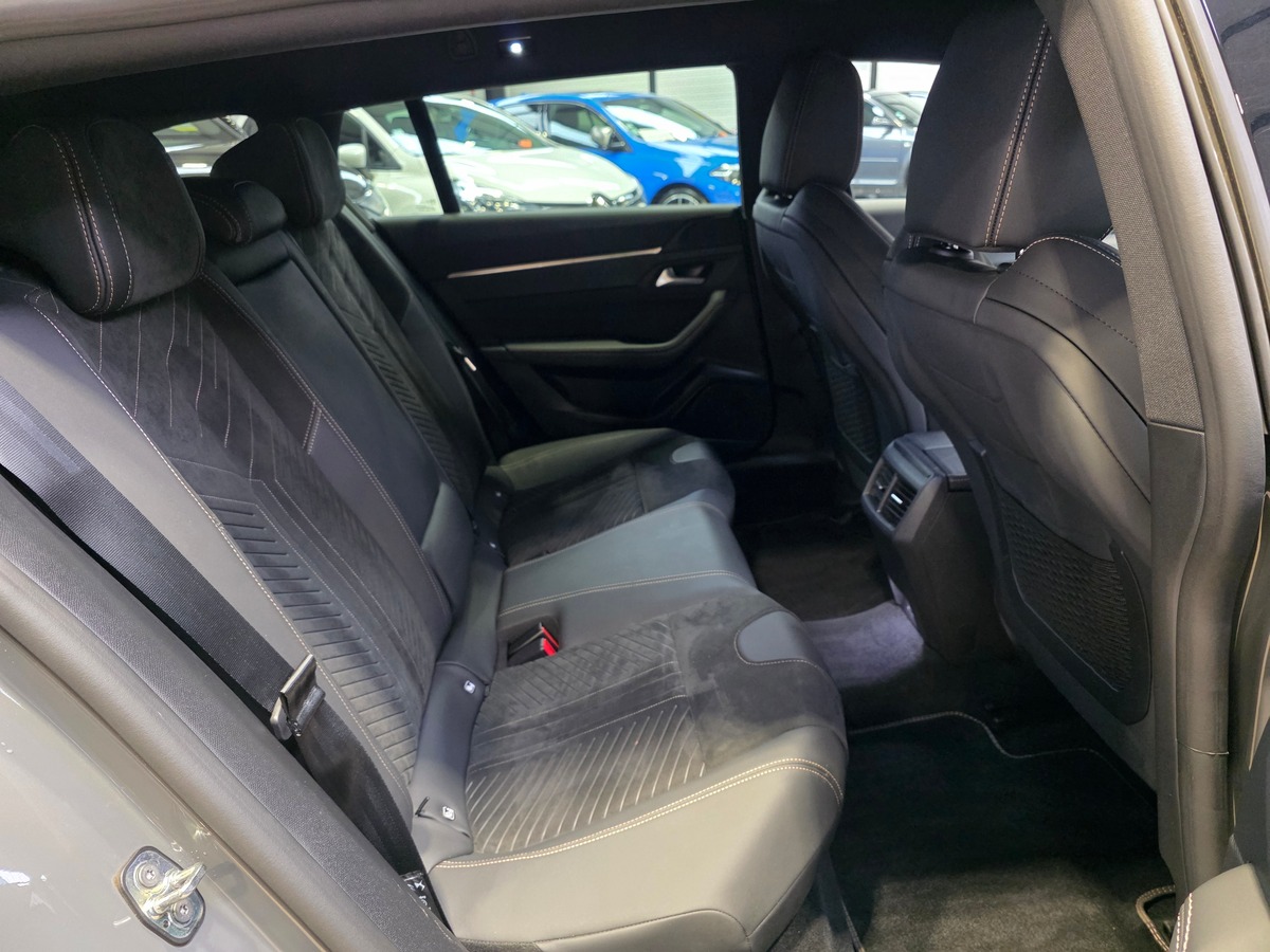 Peugeot 508 II SW 1.5 BLUEHDI  130 GT EAT8 PHASE 2 A