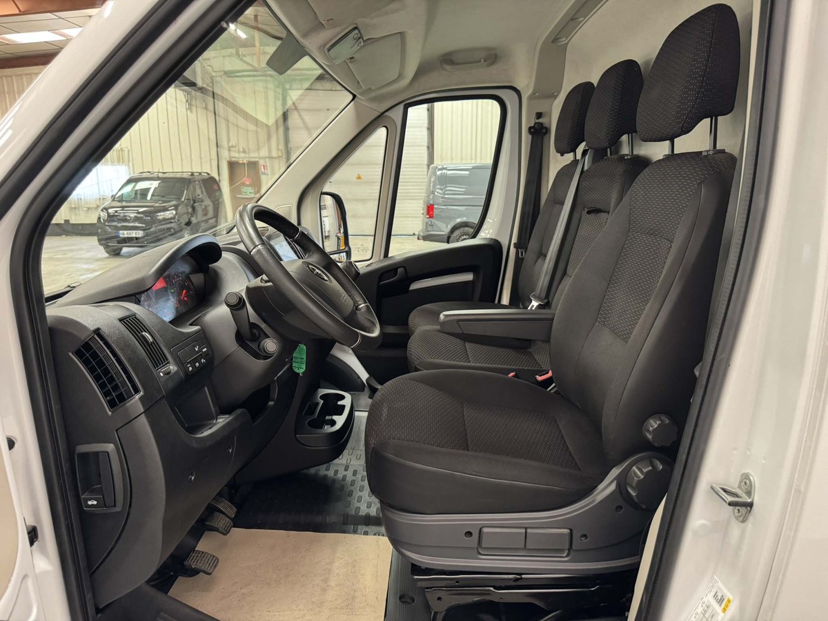 Opel Movano 3T5 L2H2 2.2 CDTI 140 LIGHT EDITION 50.916 kms / EN STOCK