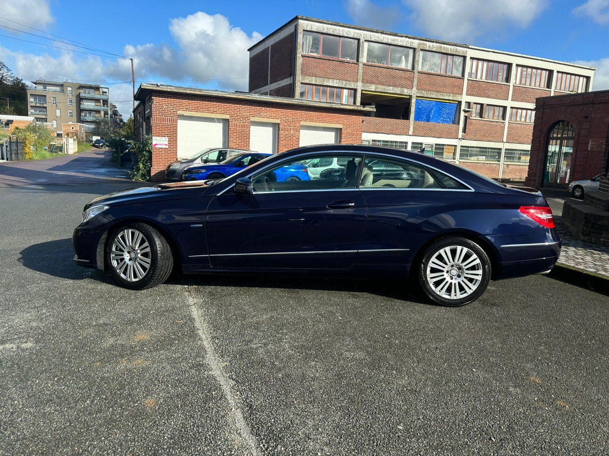 Mercedes-Benz Classe E Coupé 220 CDI BlueEfficiency Elegance
