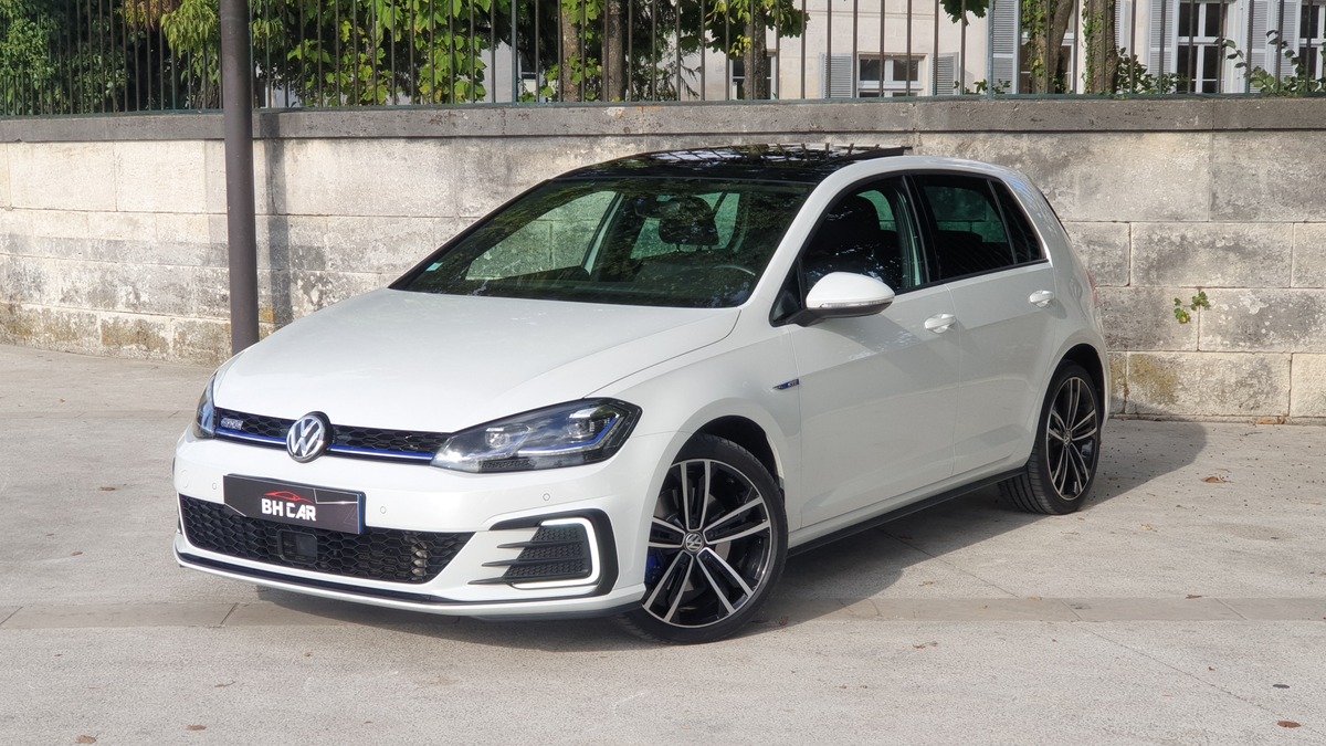 Image: Volkswagen Golf VII 1.4 GTE 204ch Hybride Rechargeable