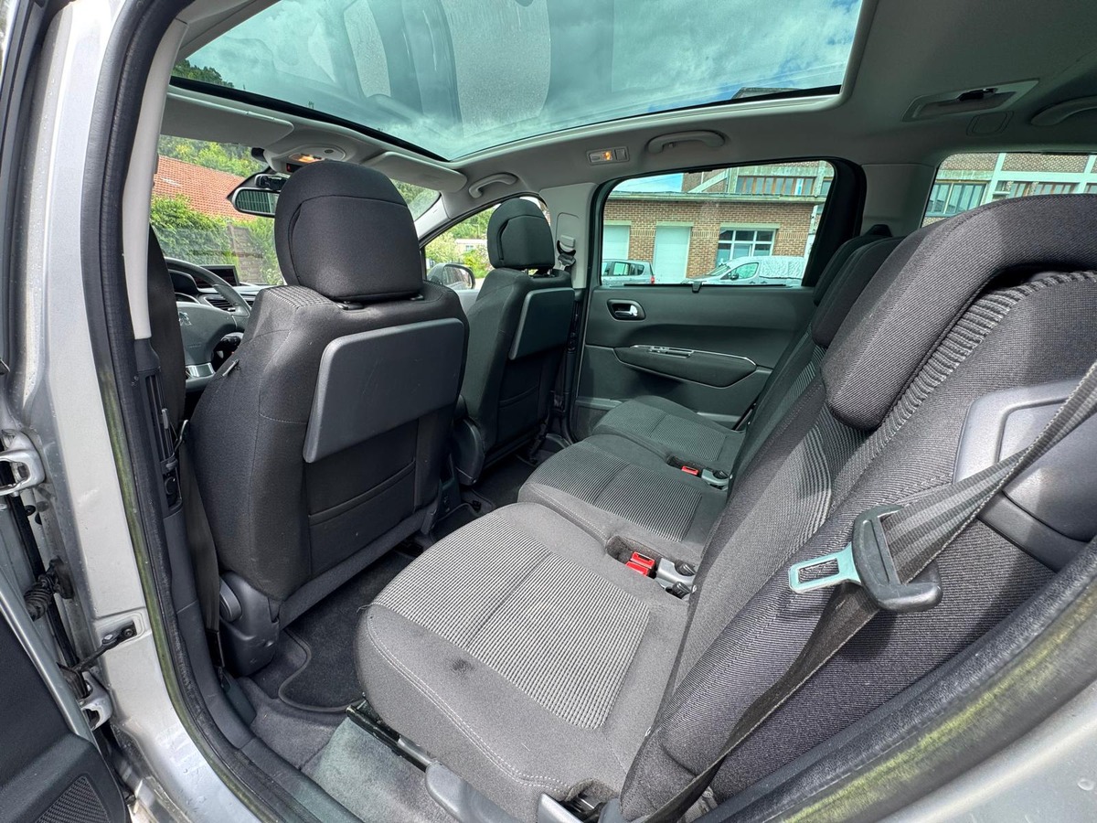 Peugeot 5008 1.6 hdi 110cv 7 places Allure - Garantie