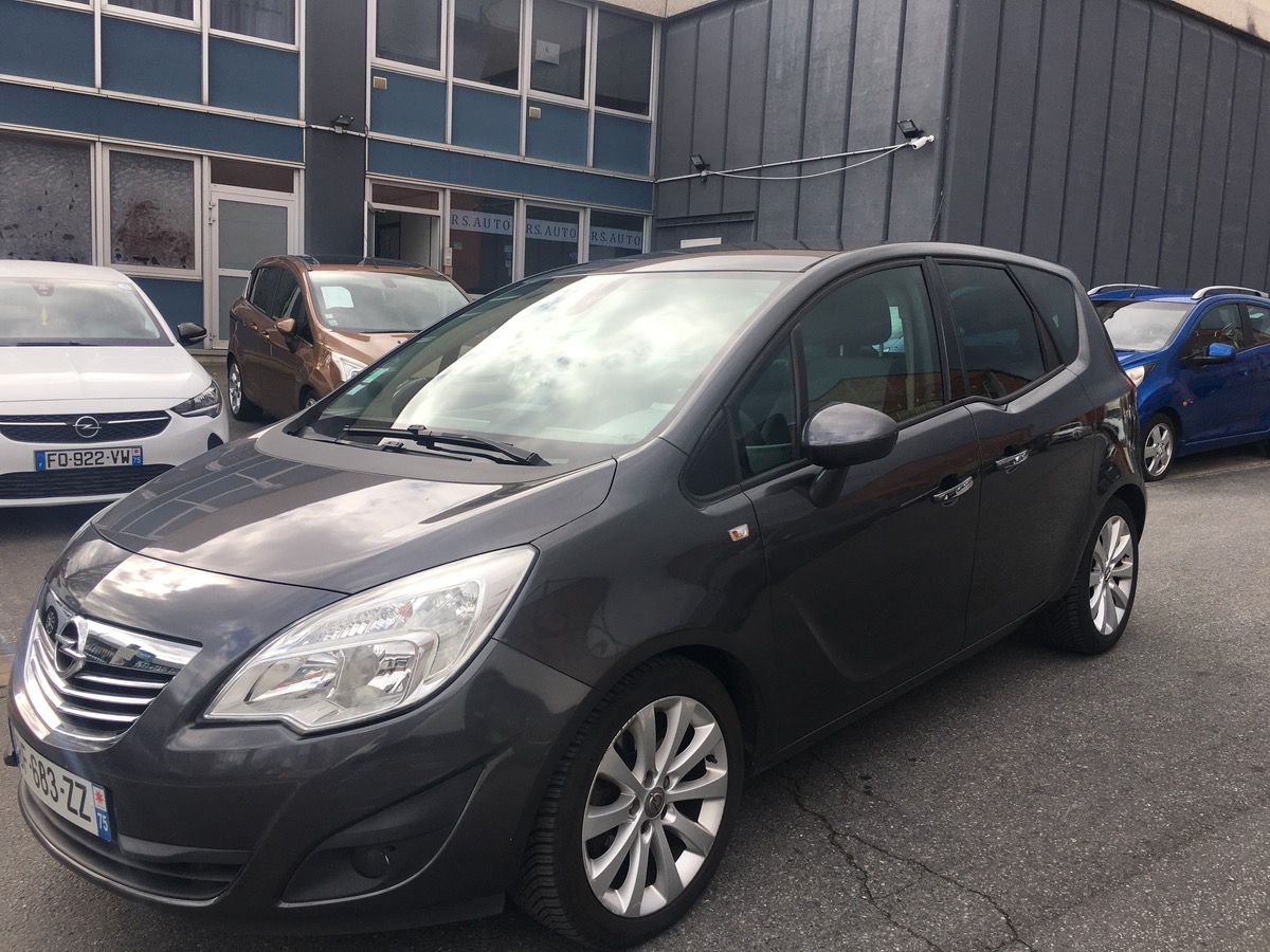 Opel Meriva 1.7 CDTI 130 CH cosmos 1r main 4Xfoi