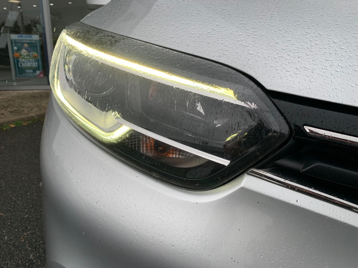 RENAULT Kadjar 110 ch | Business | Crochet d'attelage | Régulateur de vitesse | Radar avant arriére