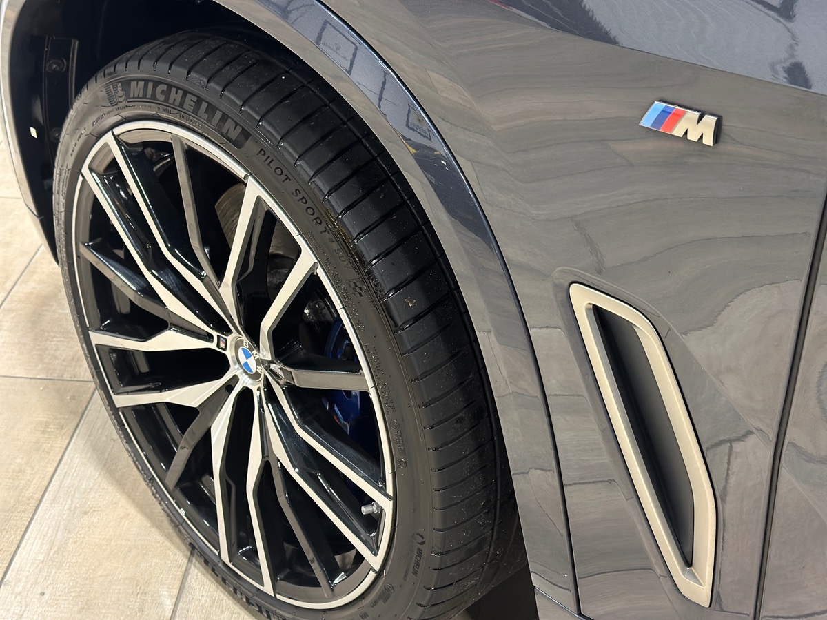 Bmw X5 M50d 400 cv M Performance BVA8 - Options ++ / Attelage / TVA