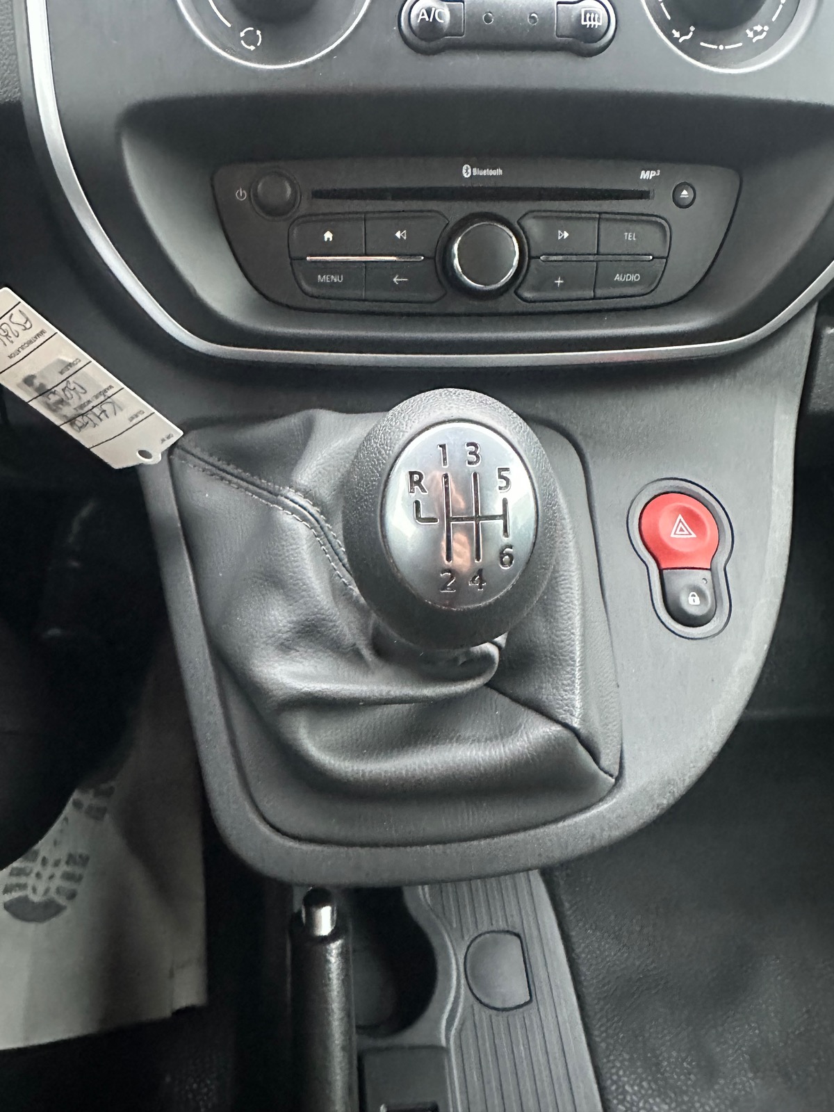 RENAULT Kangoo 1.5 BDCI 95CH EXTRA RLINK 3PLACES / PRIX HORS TAXE