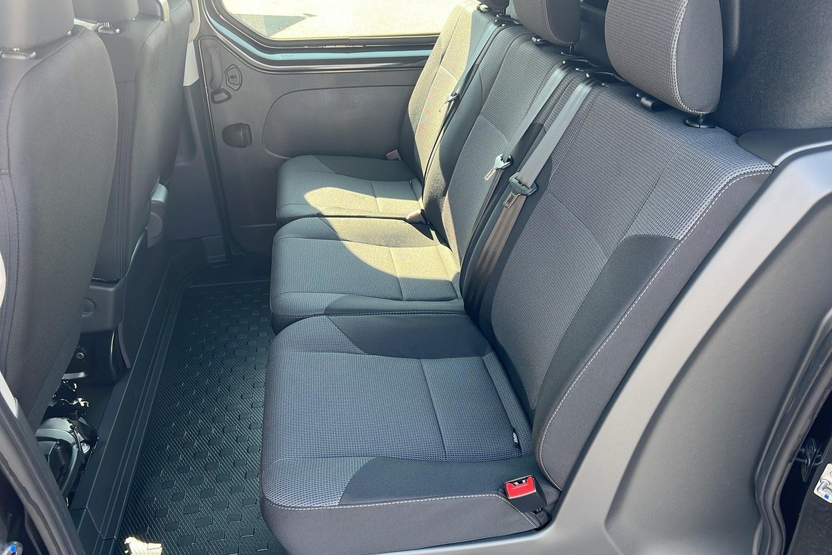 RENAULT Trafic CABINE APPROFONDIE L2H1 3T BLUE DCI 150 AUTO ADVANCE