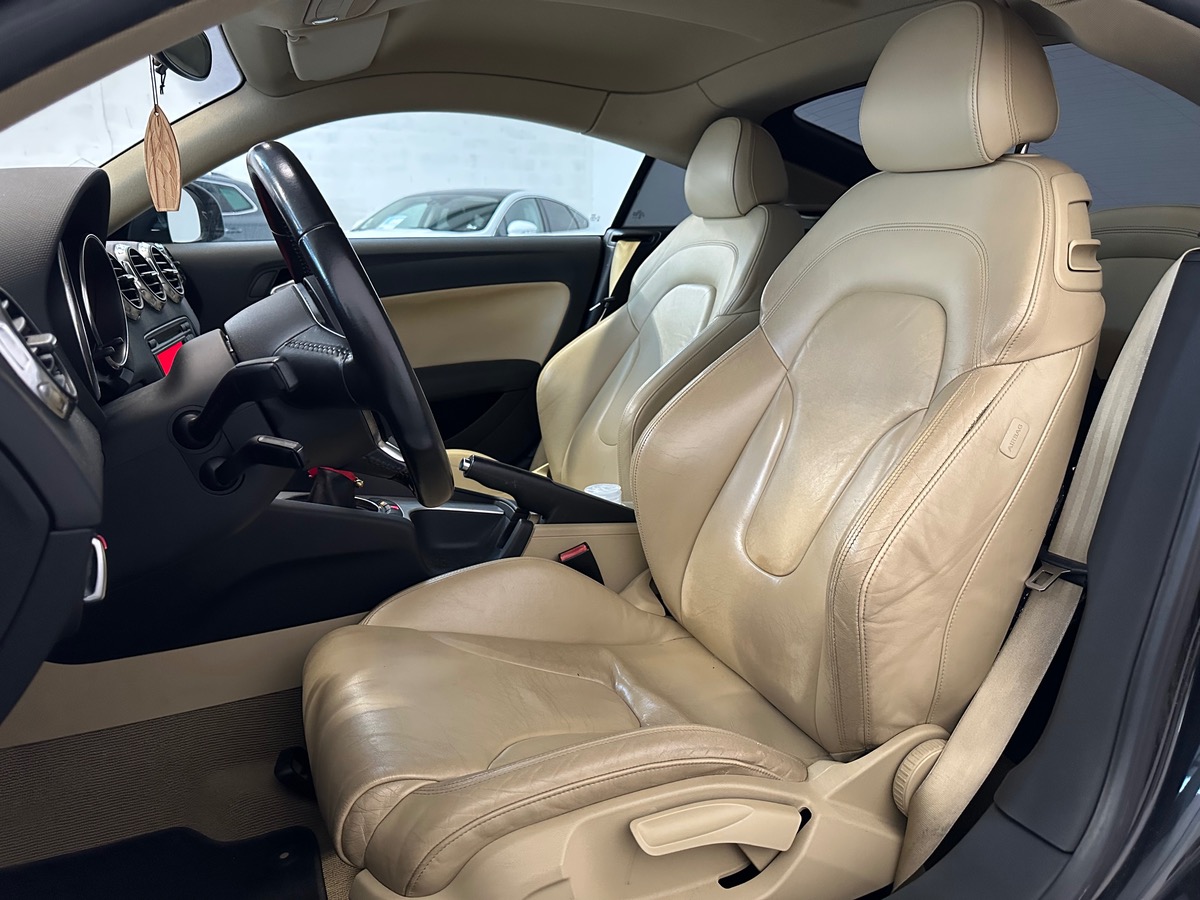 Audi TT COUPE 3.2 V6 250cv QUATTRO