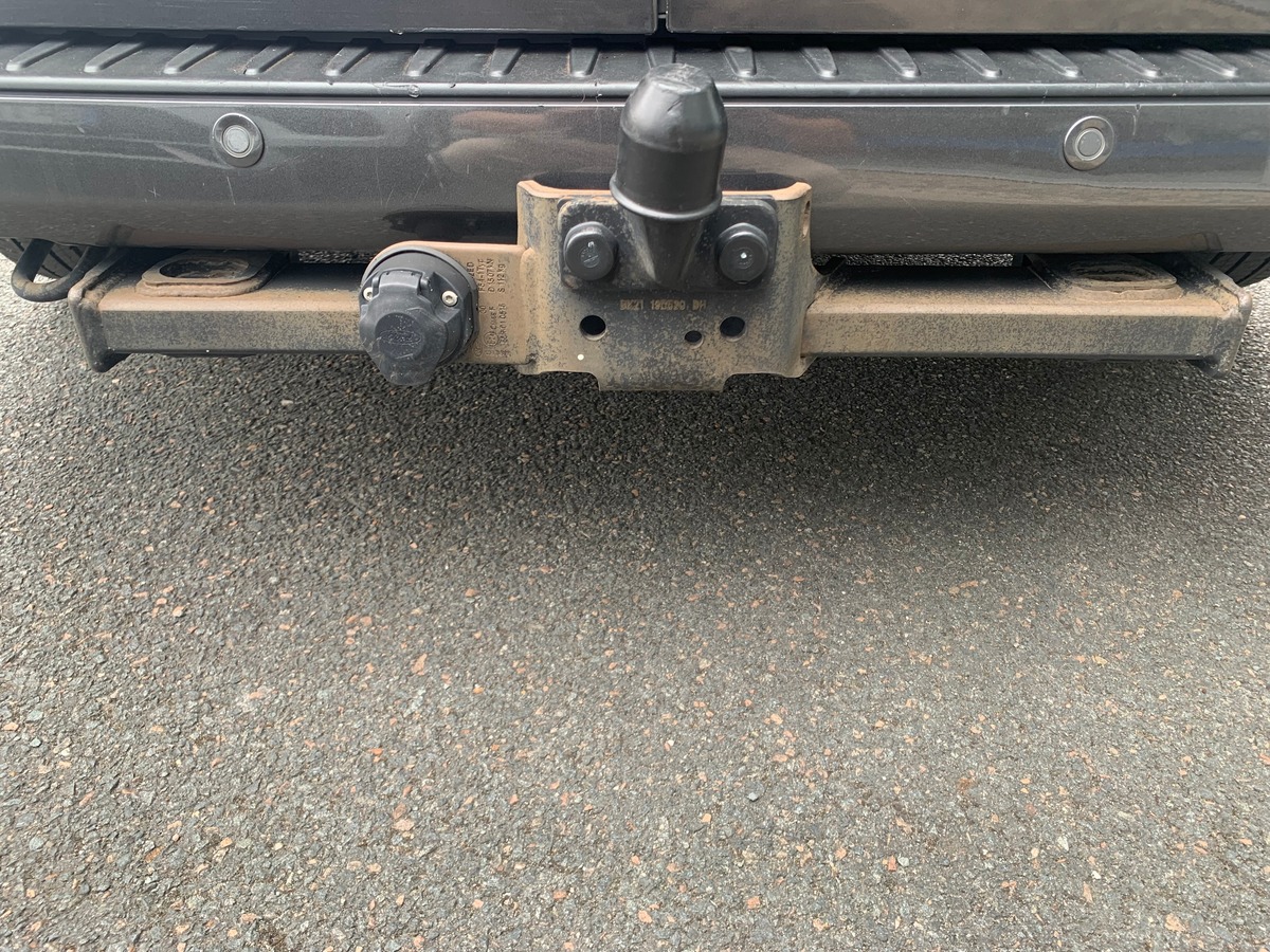 Ford TRANSIT CUSTOM 130 ch | L1H1 Trend Business | 3 Places | Caméra recul | Attelage | Roue secours