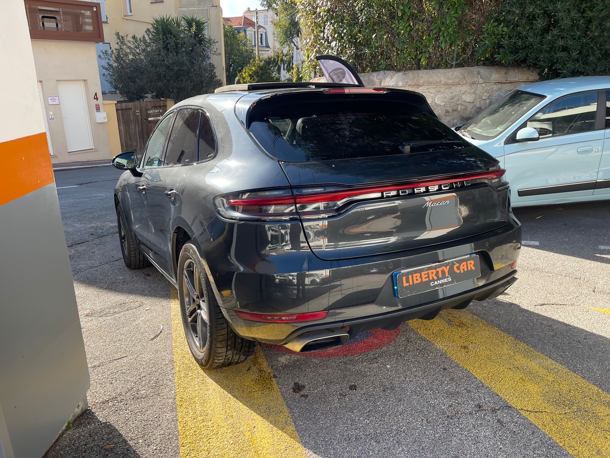 Porsche Macan 2.0 245 CV AWD / Toit ouvrant / Pack Chrono / Pack Black / Intérieur Cuir