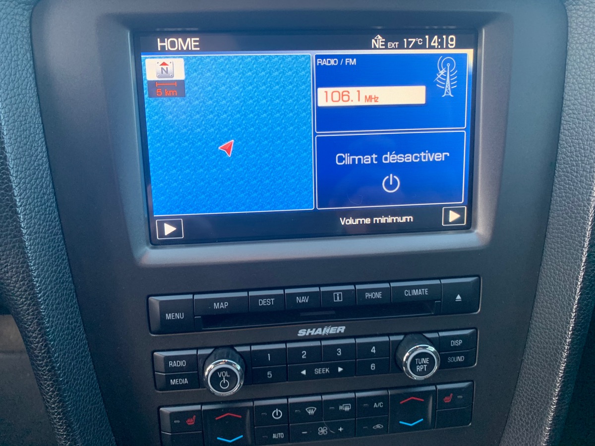 Ford MUSTANG GT V8 425 ch | GT | Aide stationnement arrière | Phares bi xénon | Jantes 19