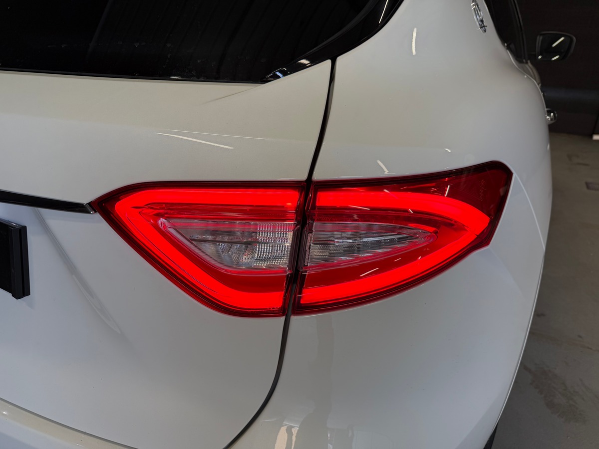 Maserati Levante 3.0 v6 GranSport Q4 Toit Panoramique Ouvrant / Carplay Android / Harman kardon