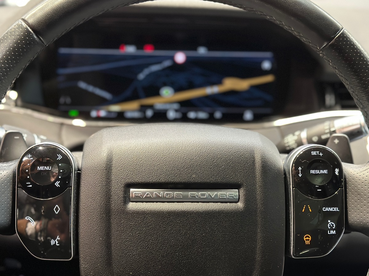 Land-Rover Range Rover Evoque D 180 HSE R-DYNAMIC - OPTIONS  +++ (D180)
