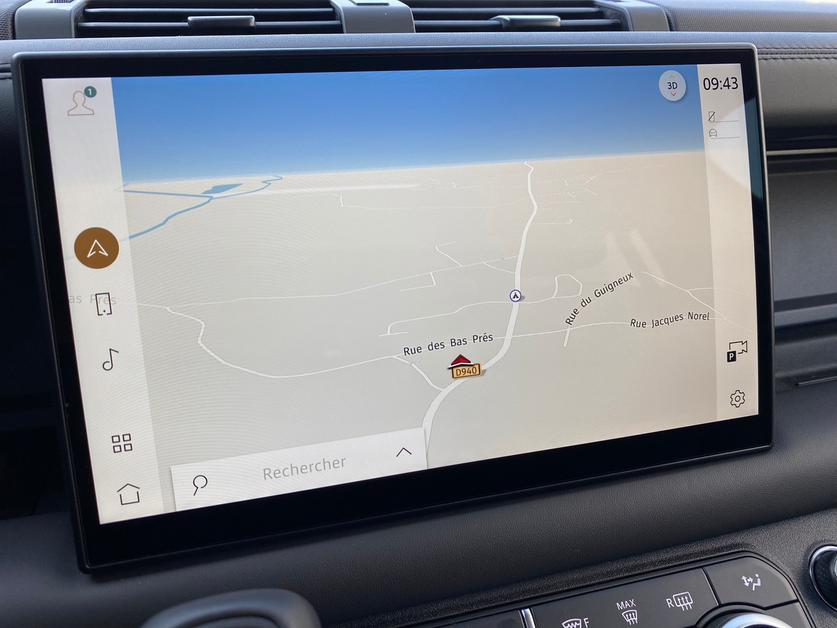 LAND ROVER DEFENDER 110 P400E HSE COUPE DU MONDE / 18850 KMS