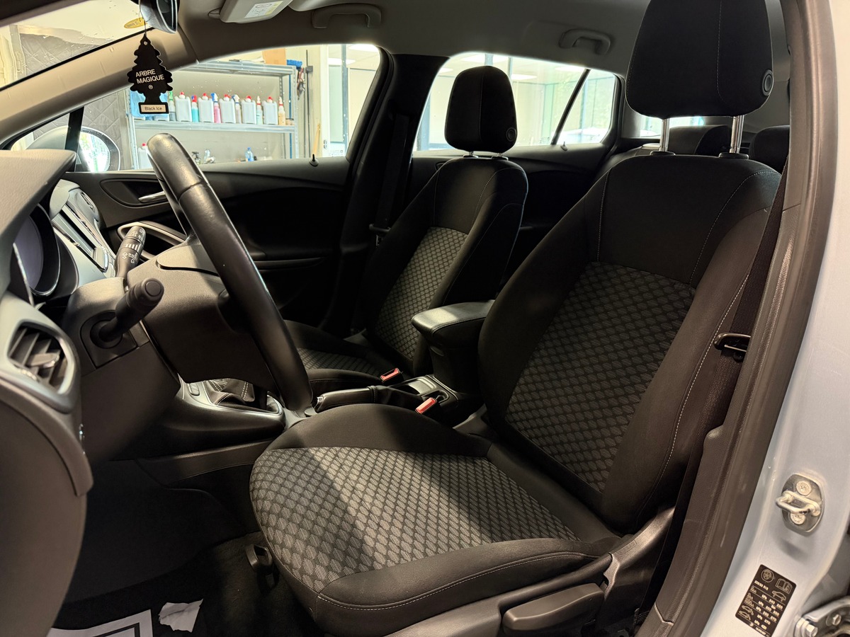 Opel Astra Tourer 1.6 cdti