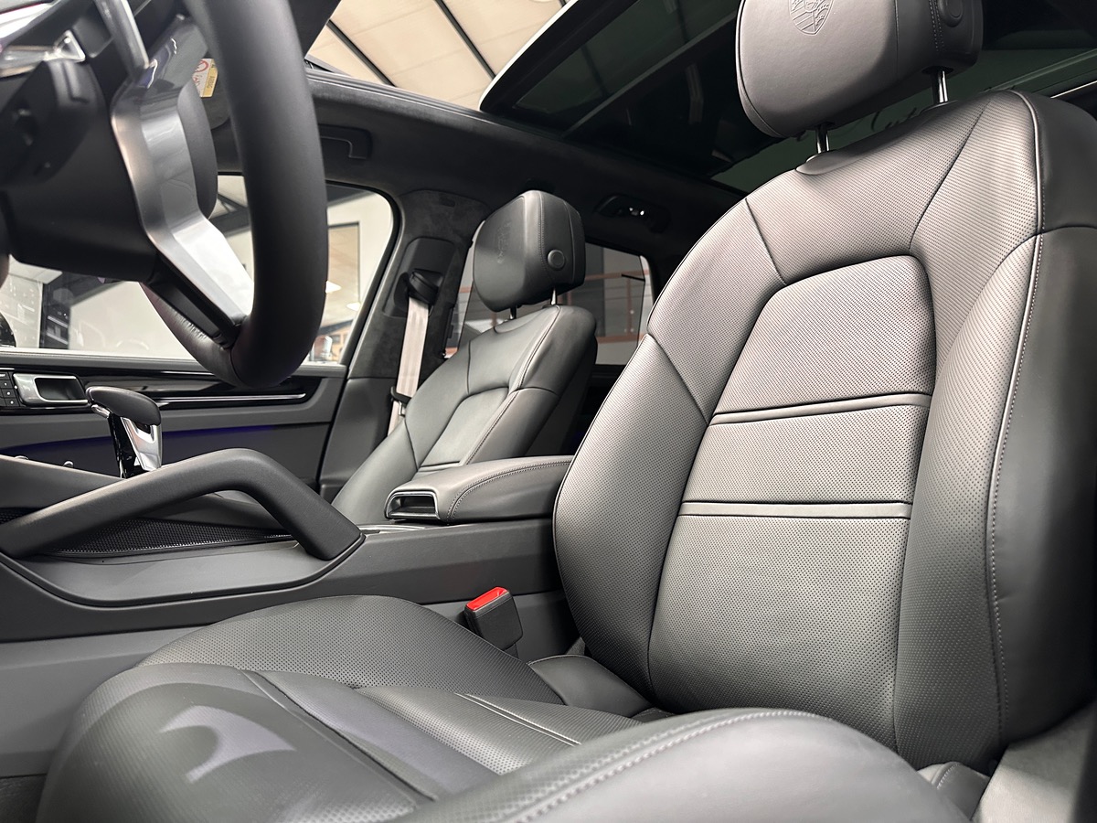 Porsche Cayenne E-Hybrid 3.0 V6 462 cv Tiptronic PLATINUM EDITION - 40000 EUROS OPTIONS