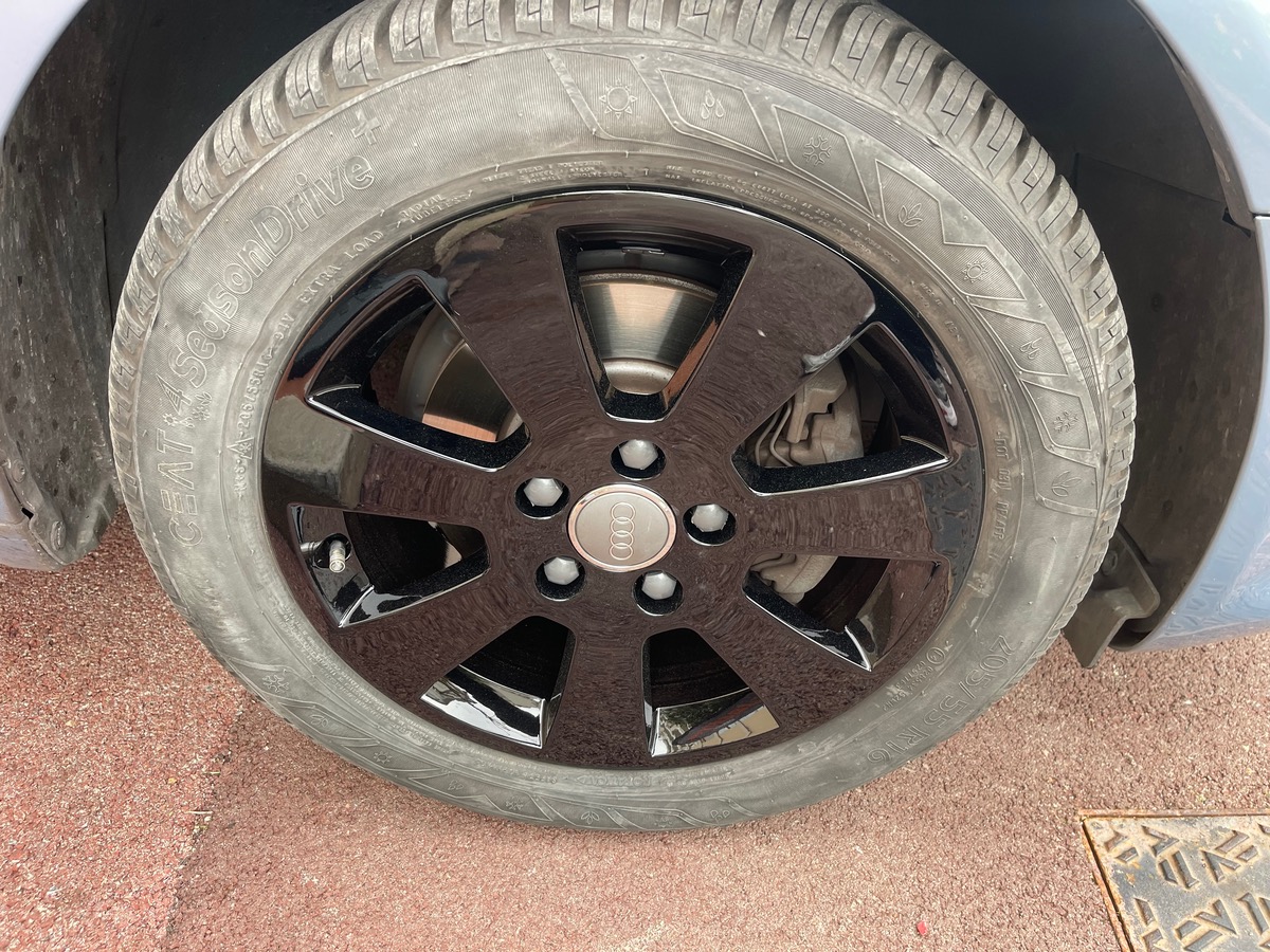 Audi A3 1.4 TFSI 125 cv S TRONIC / Boite Auto / S Line / Jantes Noires