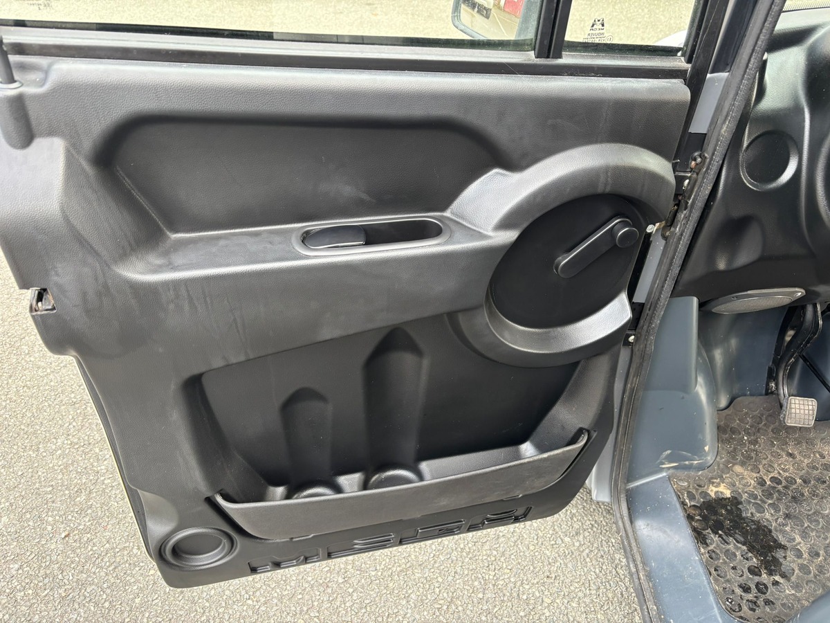 Opel Omega MEGA MULTITRUCK FOODTRUCK 600D - Entretiens à jour