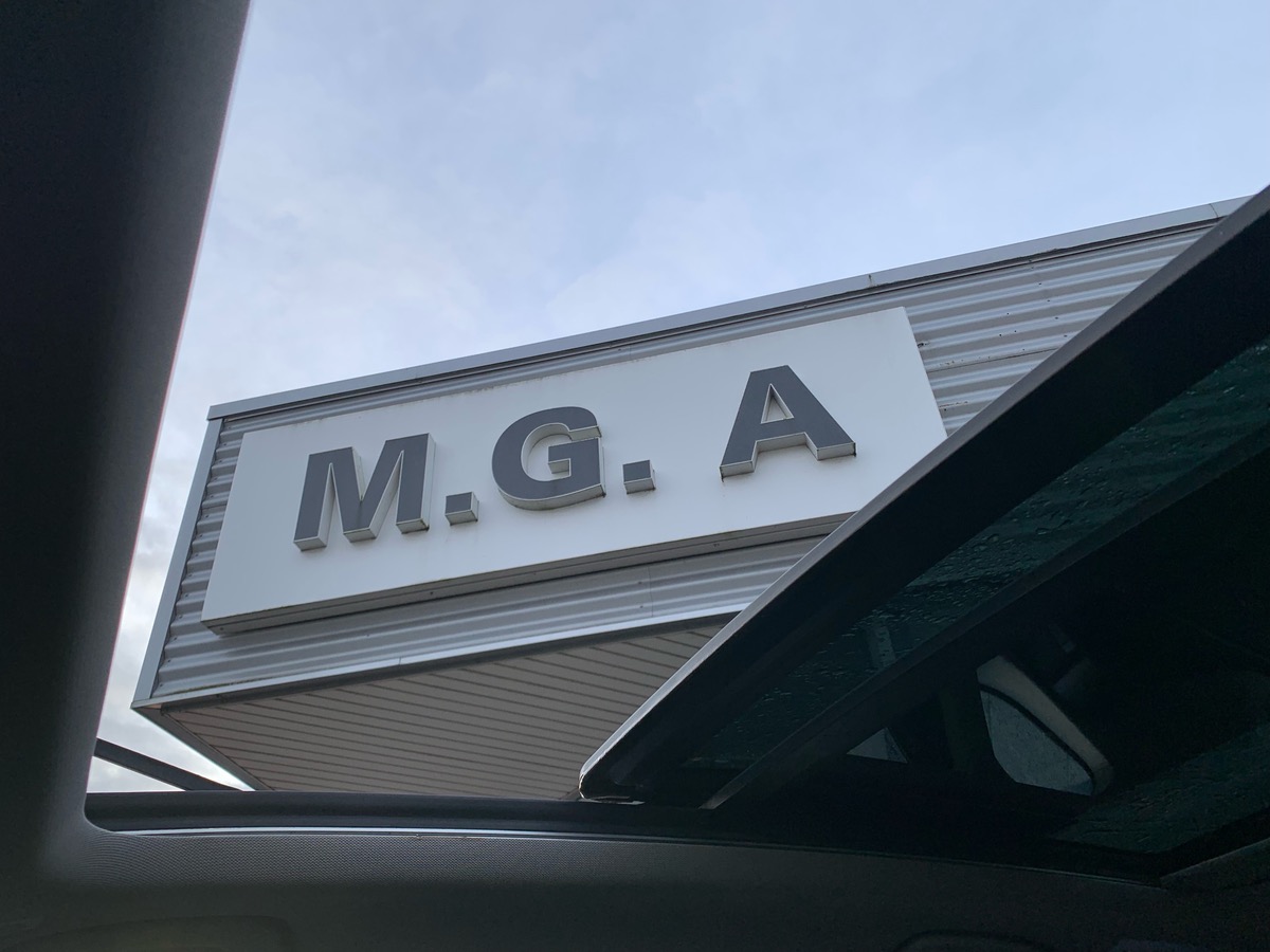 Bmw Série 2 ActiveTourer 136 ch | Luxury | Toit Panoramique | Démarrage sans clé | Hayon électrique