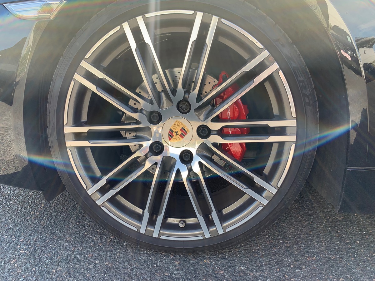 Porsche Cayman 981 | 275 ch | Jantes "911 Turbo" 20 pouces | Sièges chauffants | Assistance parking