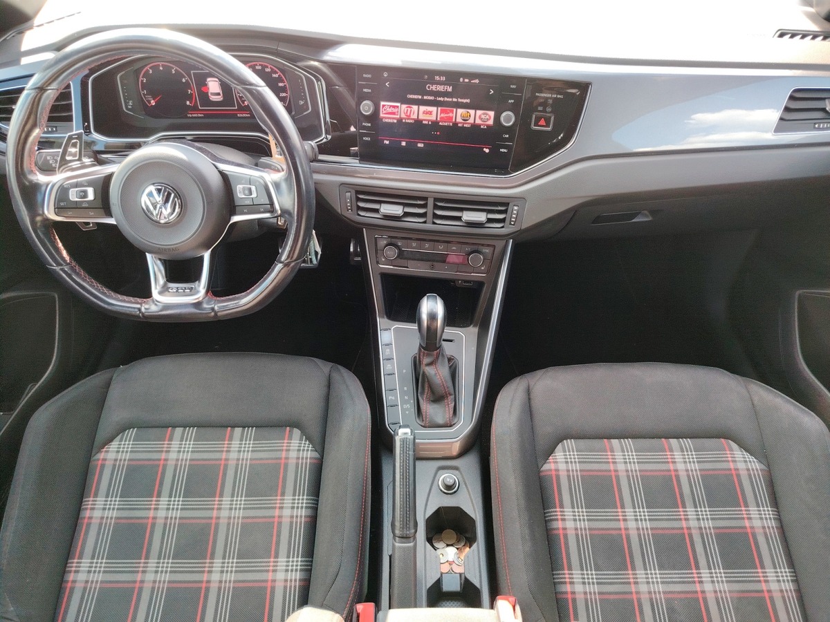 Volkswagen Polo 2.0 tsi 200 chevaux dsg6