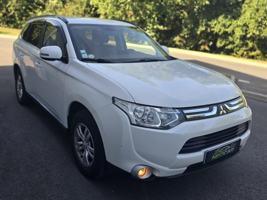 Mitsubishi Outlander 2.2 DI-D 150 ClearTec Intense Navi 4WD