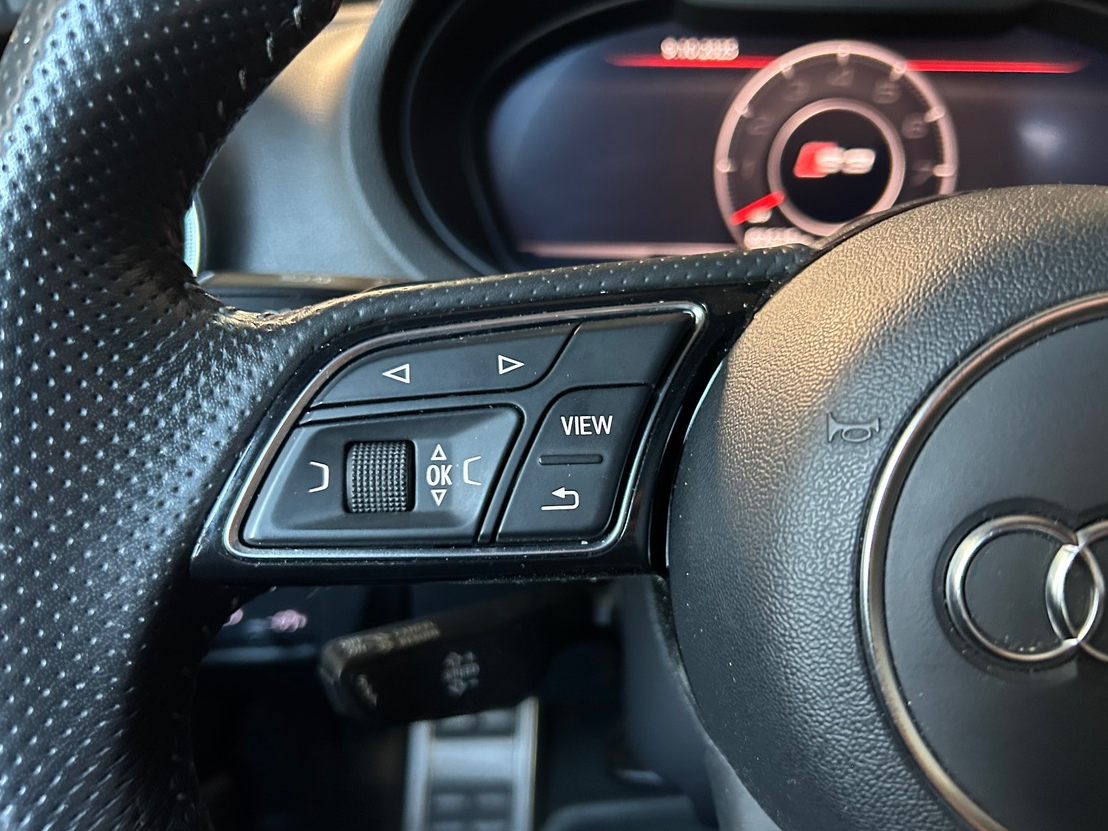 Audi S3 2.0tfsiq
