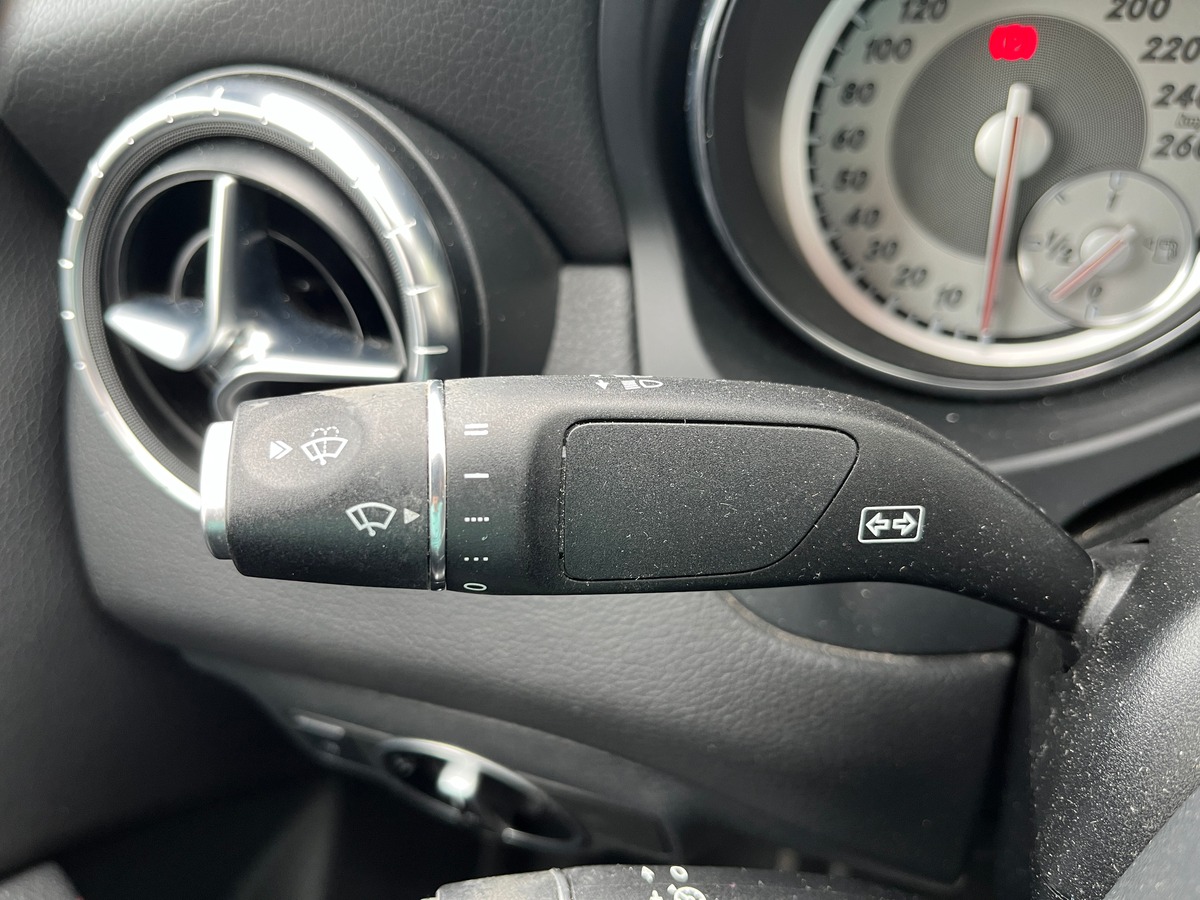 Mercedes-Benz CLA 200  AMG, SIEGES CHAUFFANT, RADAR AVANT, ARRIERE, GPS