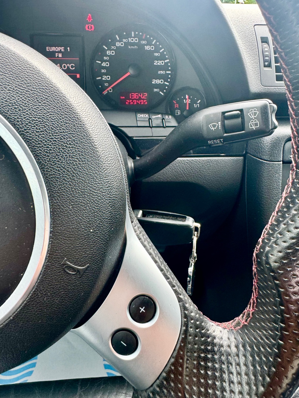 Audi RS4 B7 AVANT PACK F1 4.2 V8 420 CH QUATTRO / CT OK