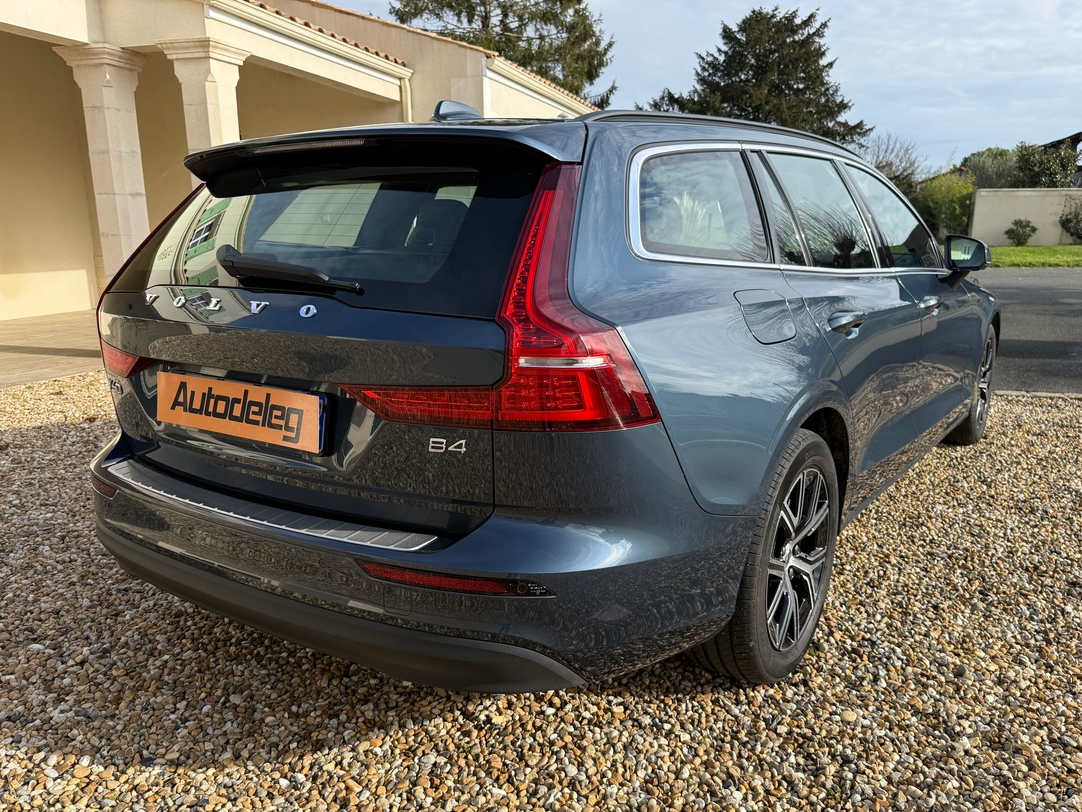 Volvo V60 B4 2.0 Ti 16V Mild Hybrid DCT7 197 cv