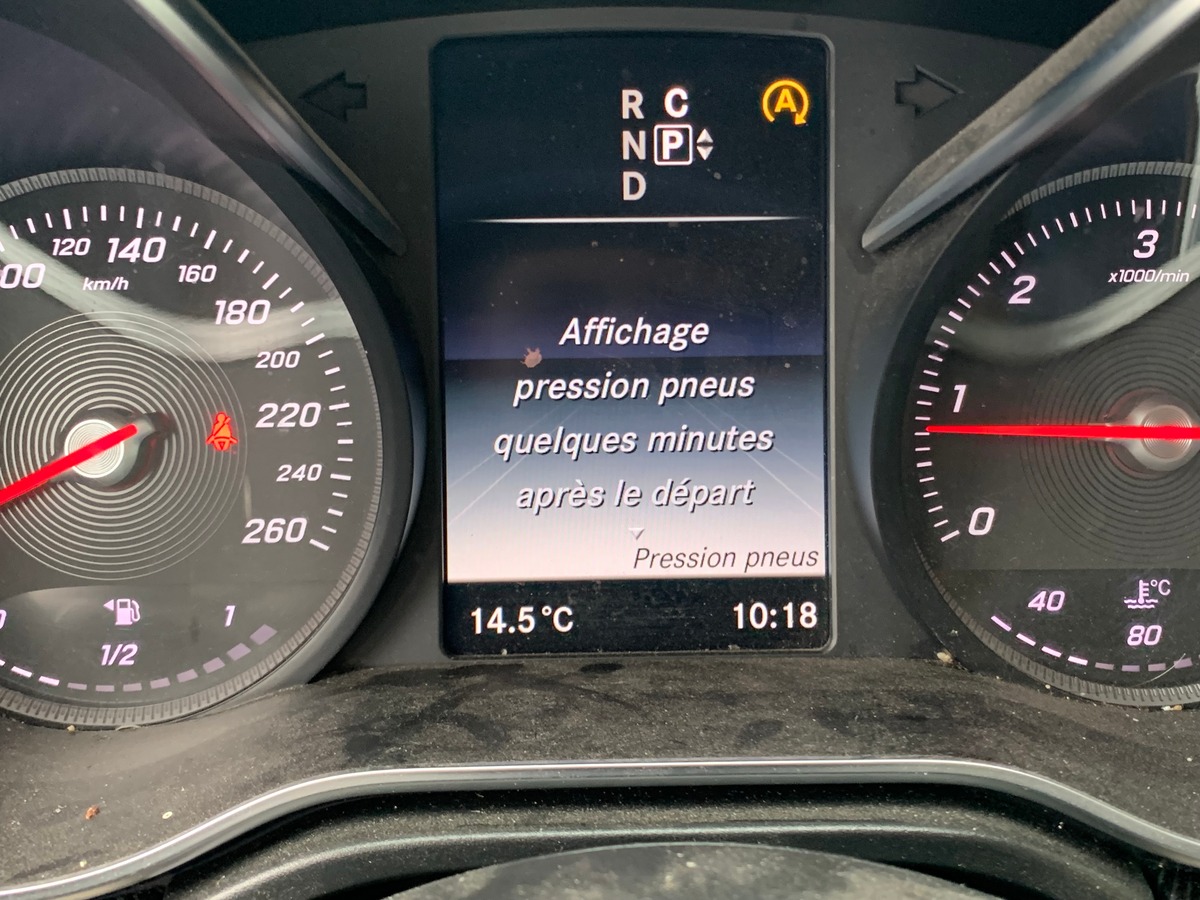 Mercedes-Benz Classe V 190 ch | Attelage | Caméra de recul | Avertisseur angles morts | 6 Places