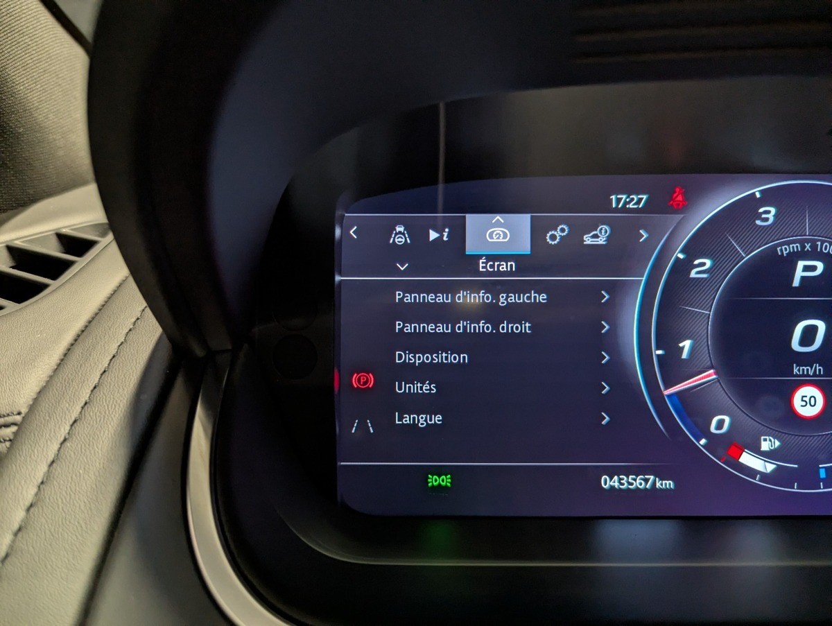 Jaguar F-TYPE R V8 5L 575 ch BVA8 AWD PAS DE MALUS