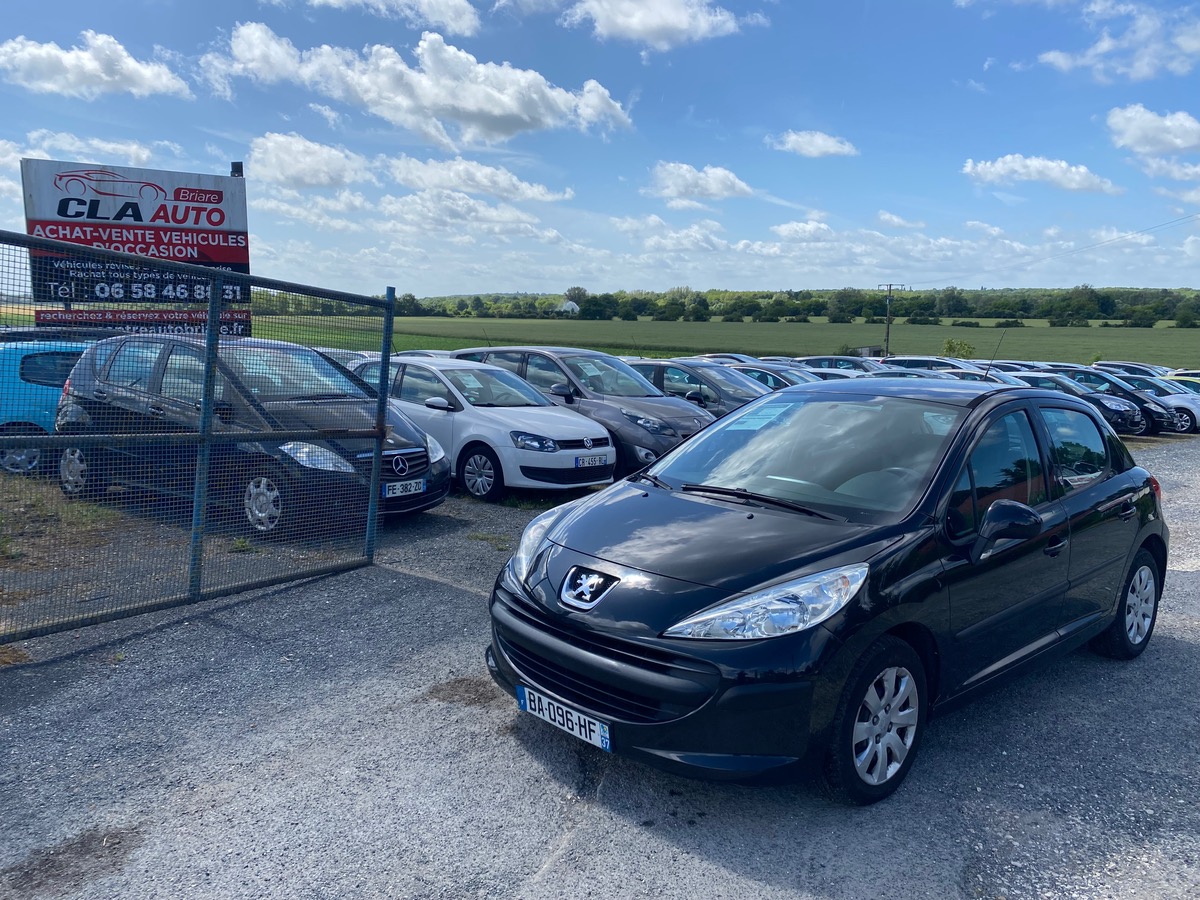 Peugeot 207 1.4 hdi 70cv 156035km urban de 2009