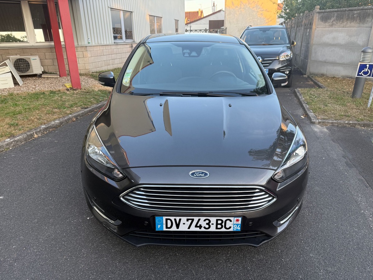 Ford Focus Titanium 1.6 TDCI 115 CV S&S 1er main en 4X CB
