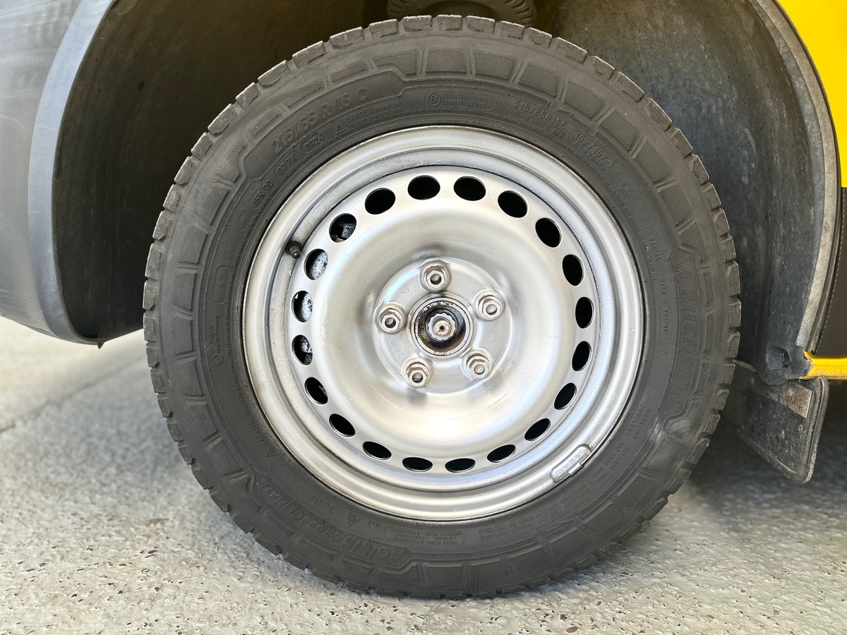 Volkswagen Transporter V 2.0 TDI 84cv L1H1