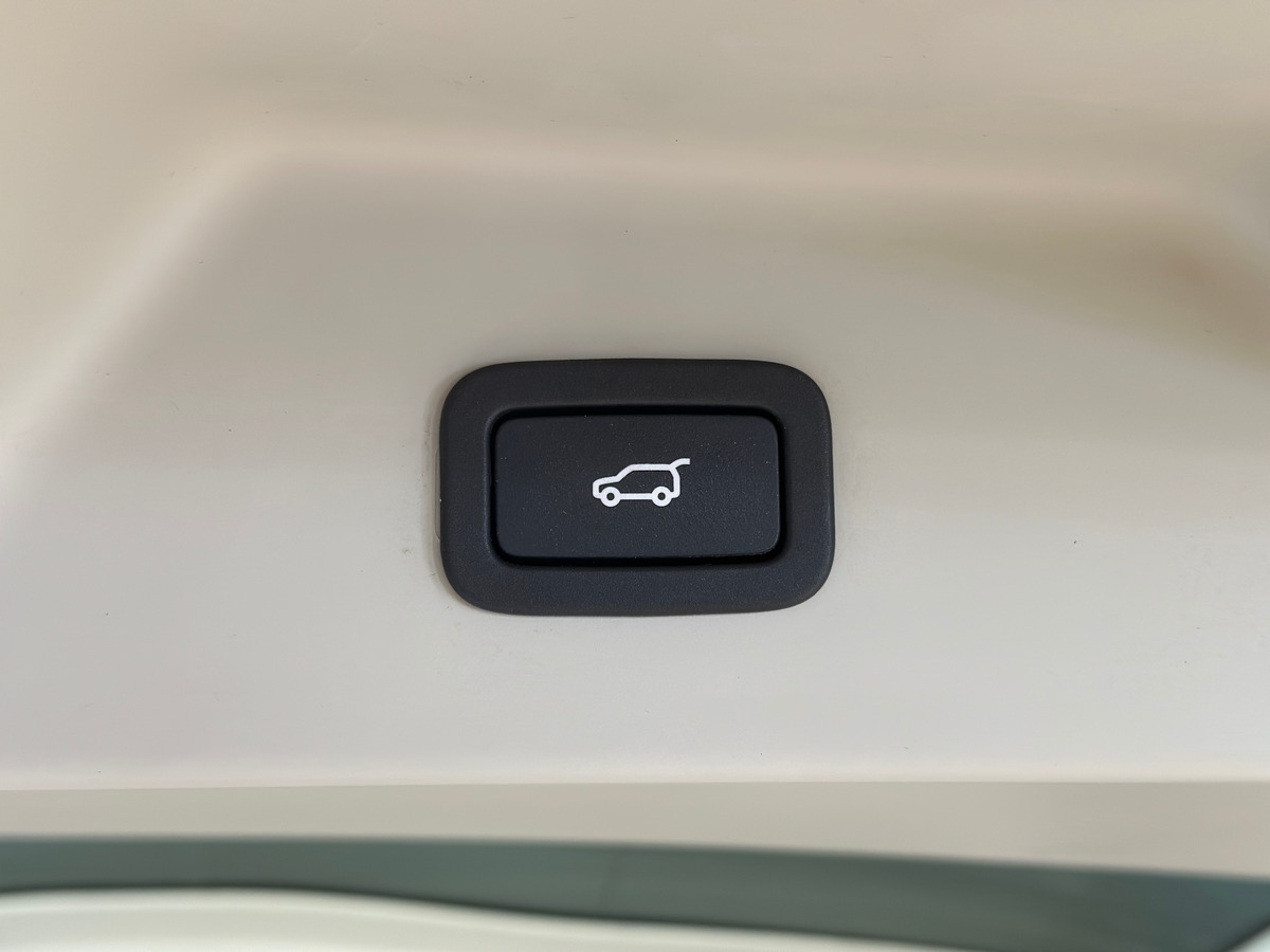 Land-Rover Range Rover Vogue IV 4.4 SDV8 339 cv Autobiography - Suivi Complet