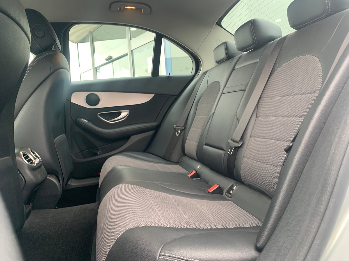 Mercedes-Benz Classe C IV (2) 200 Amg Line | 184 ch |  9G-TRONIC | Caméra recul | Sièges avant sport