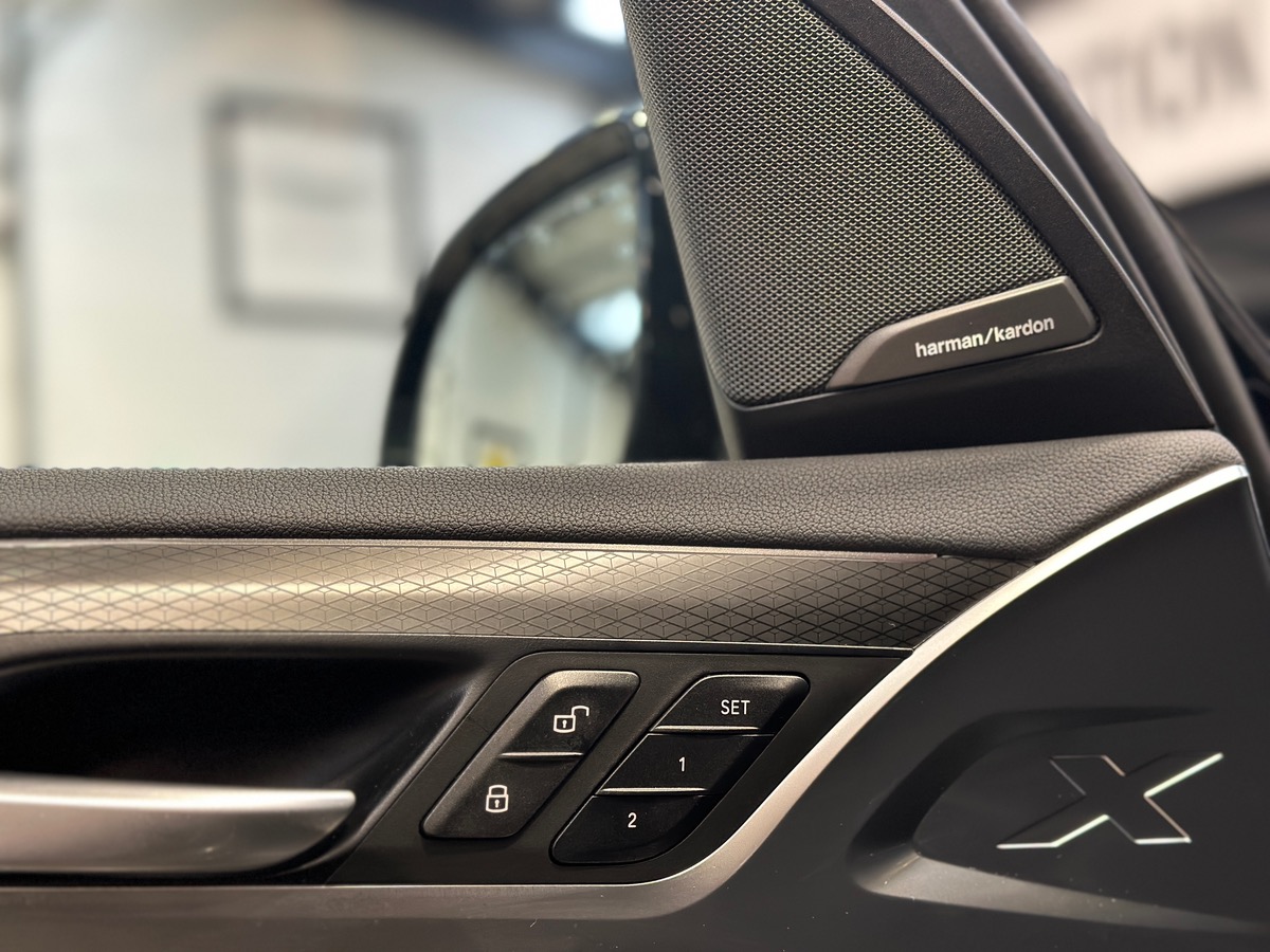 Bmw X3 xDrive 30e 292 cv BVA8 M Sport - TOIT PANO - HARMAN KARDON - HUD - Garantie 2027 - TVA / LOA
