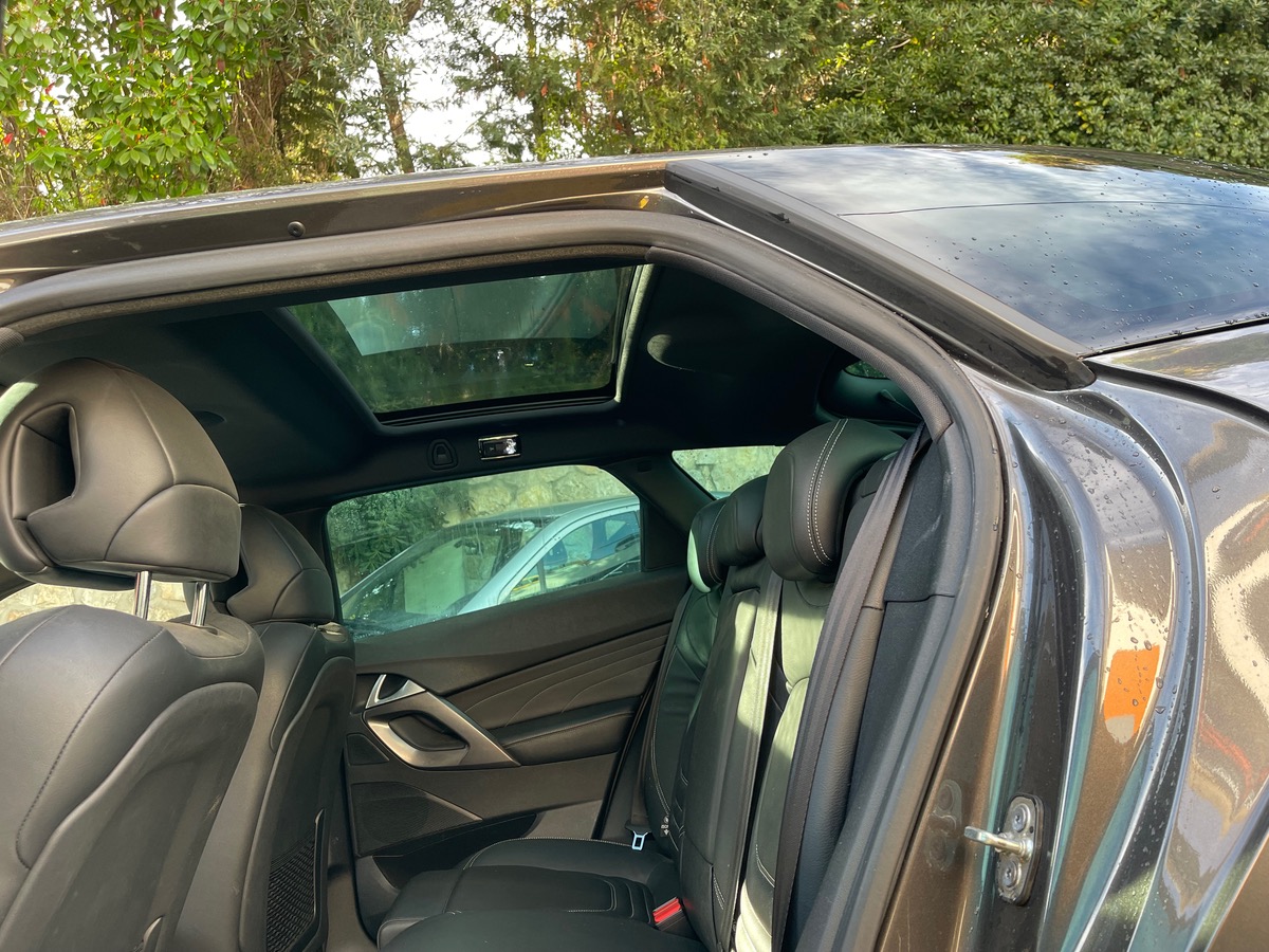 DS ds5 1.6 THP 165 CV Sport Chic / Toit panoramique / Jantes Sport / Intérieur Cuir/ Caméra