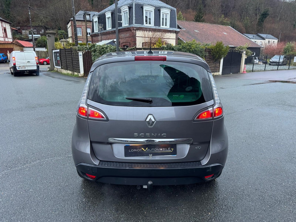 RENAULT Scenic 1.5 dCI 110cv Bose - Garantie