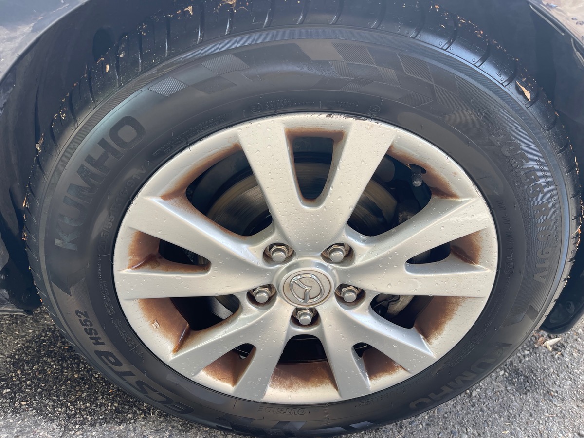 Mazda 3 1.6 i 105 CV / Phase 2 / 5 Portes / Boite Auto /